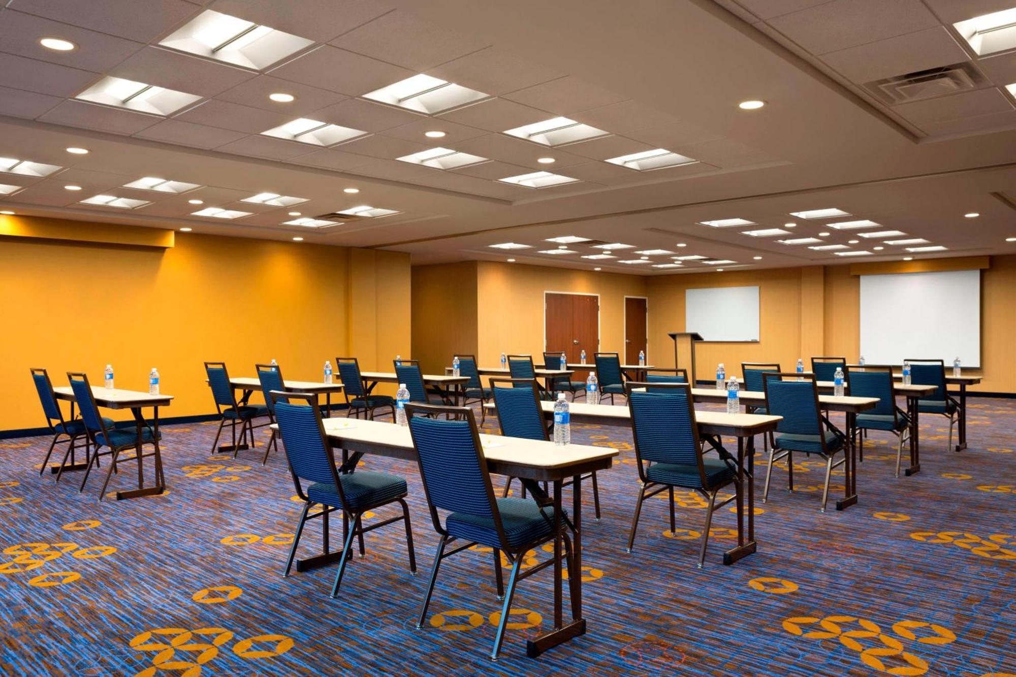 Courtyard By Marriott Little Rock North Hotel North Little Rock Bagian luar foto